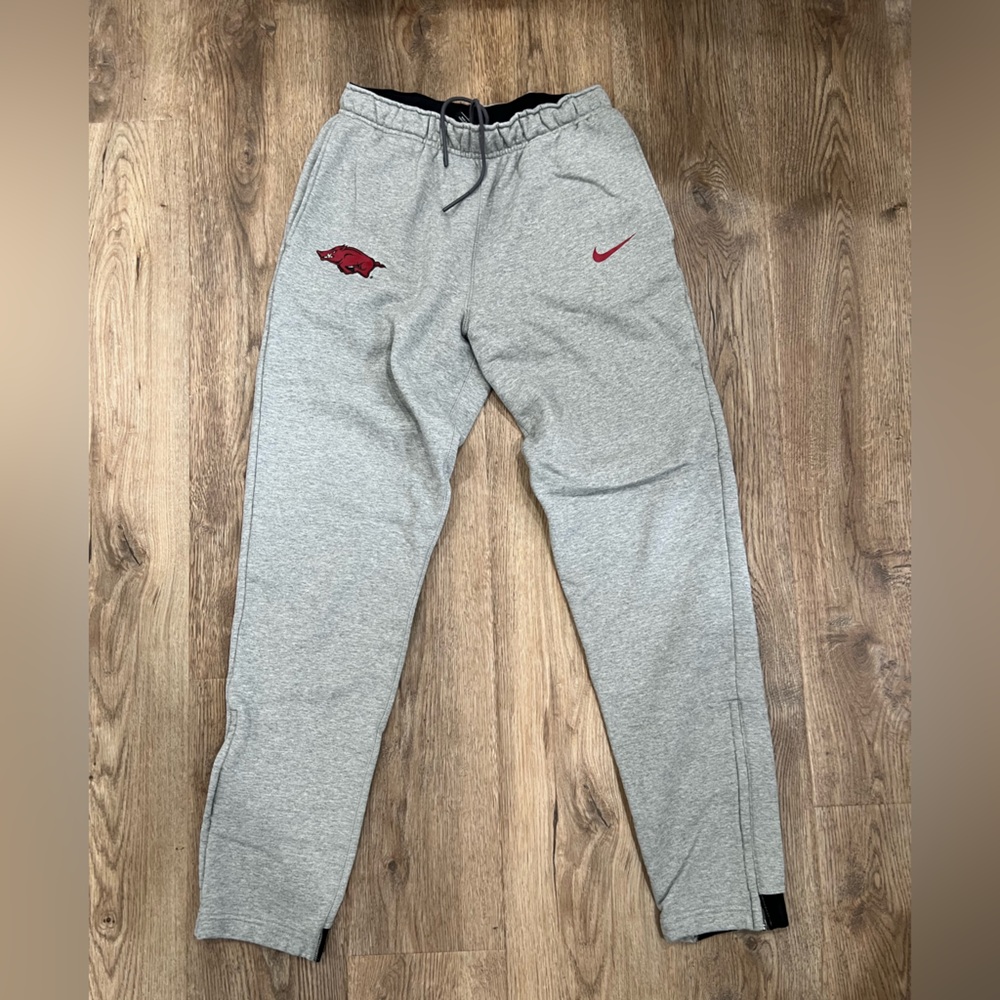 Nike Gray and Red Sweatpants for Casual Comfort